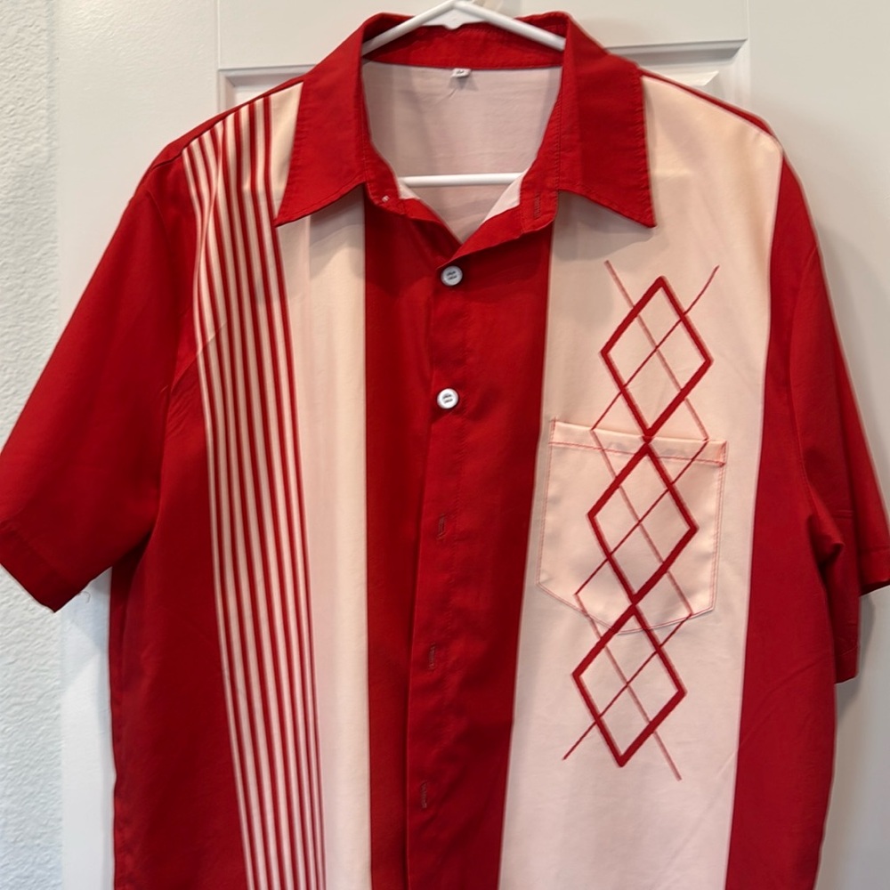 Stylish men’s swingers classy bowling style shirt
